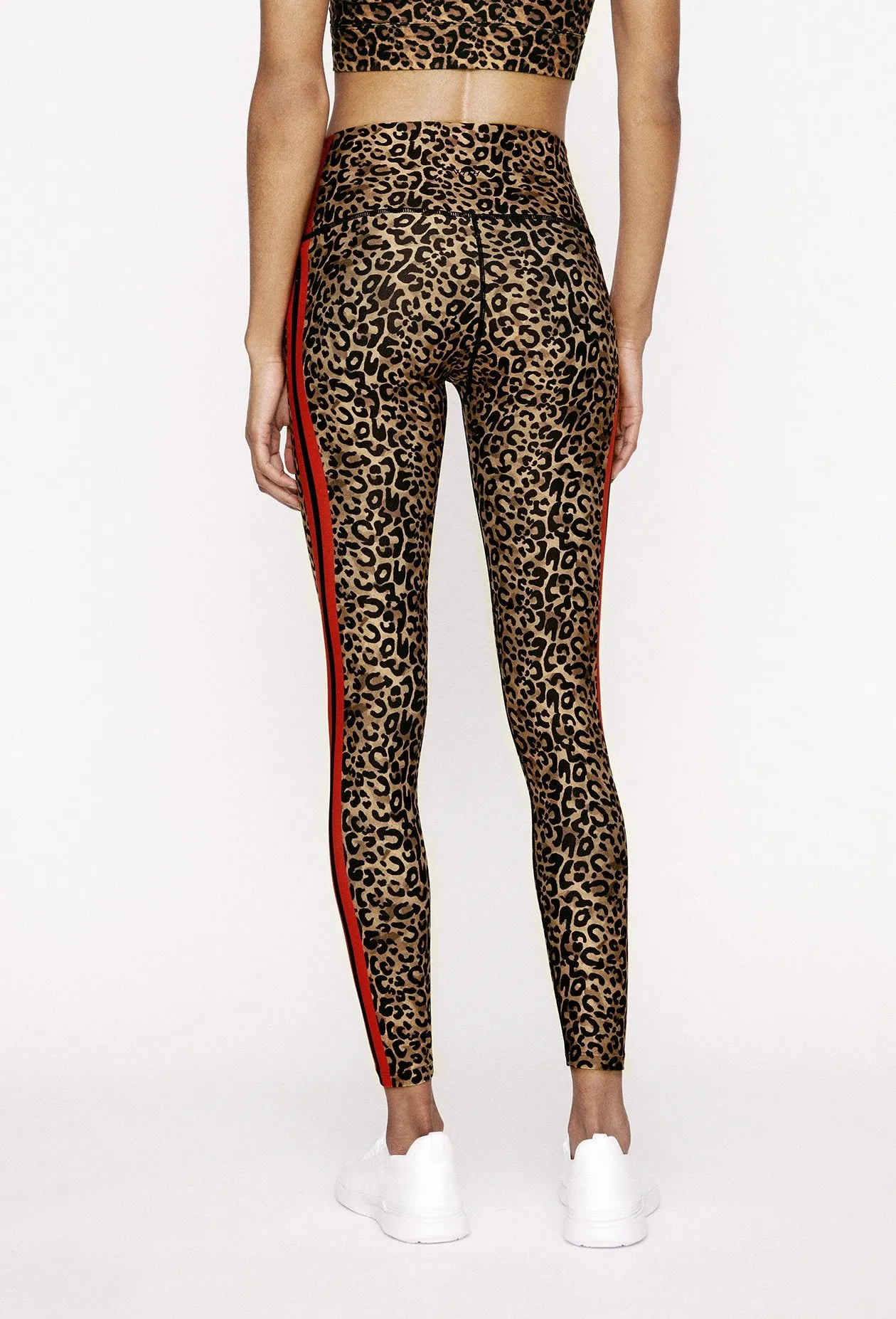 Modern Comfort City Walk Beginner Level Wear It To Heart Natural Cheetah High Waist Legging