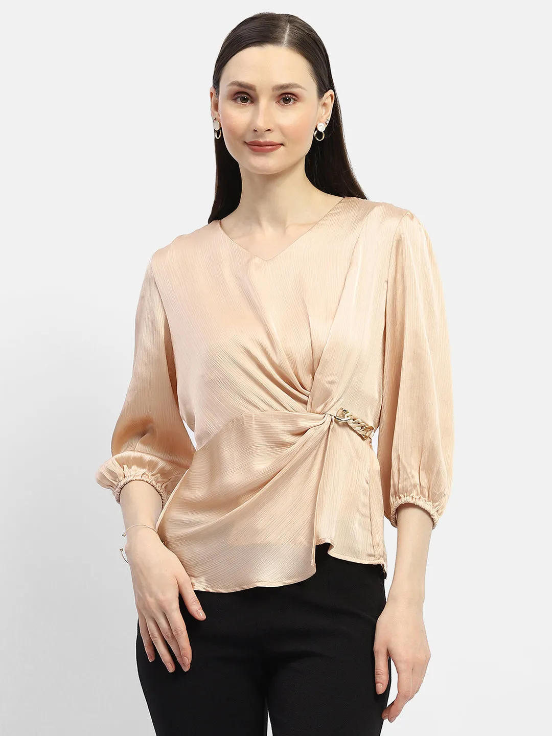 MultiPocket System Active Wear Madame Peasant Sleeve Golden Chain Adorned Top