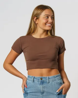Core Fit Crop S/S Tee Day-to-Night Look Effortless Comfort