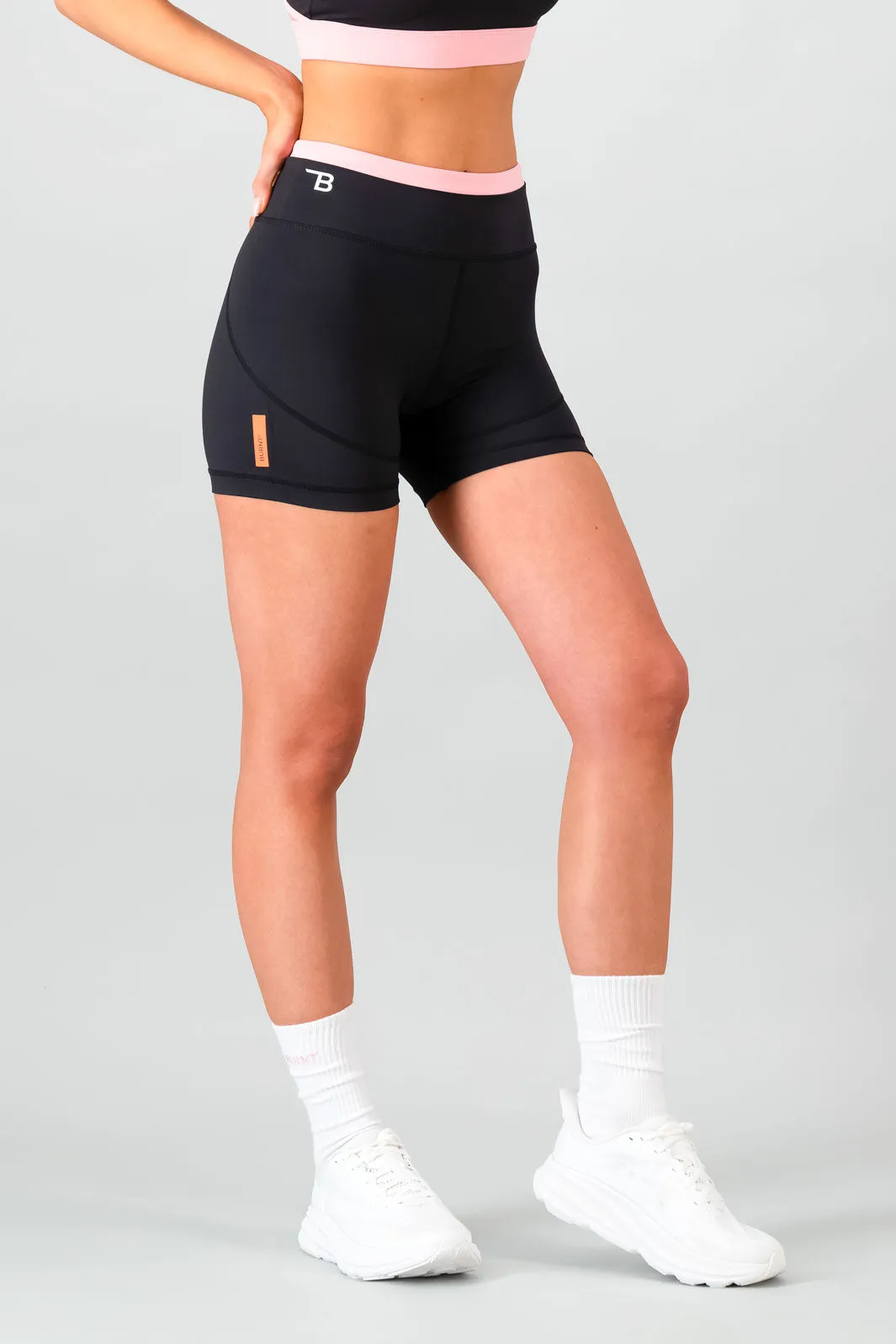 Tempo 4-Inch Short thermal fabric
