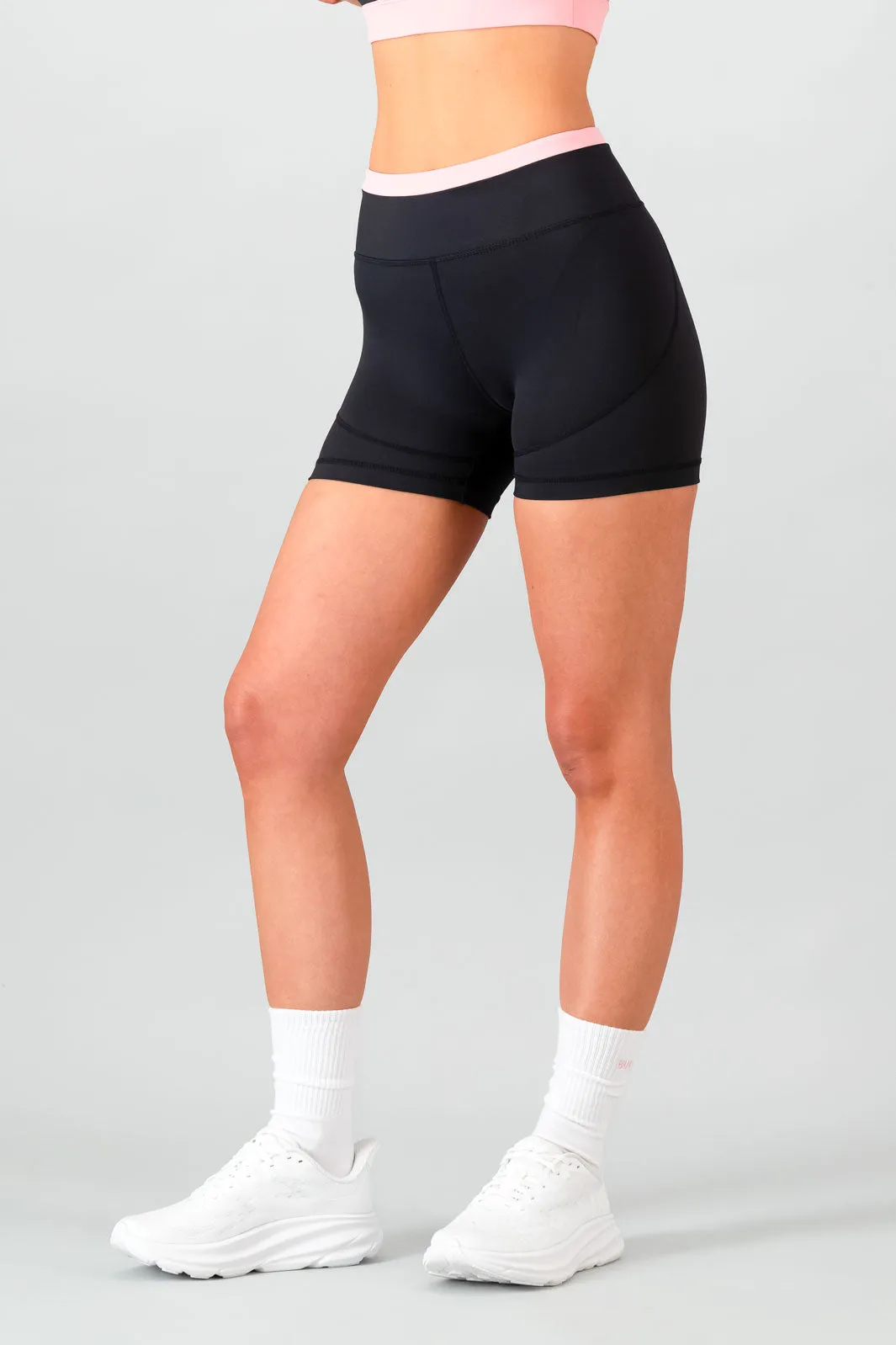 Quick Change Friendly Non slip grip Tempo 4-Inch Short