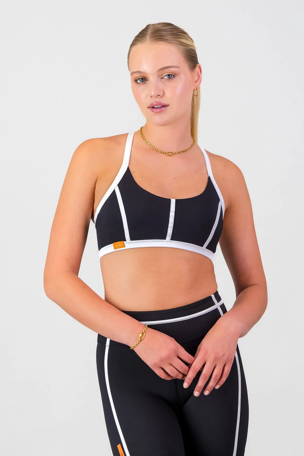 Short fit A-Team Sports Bra