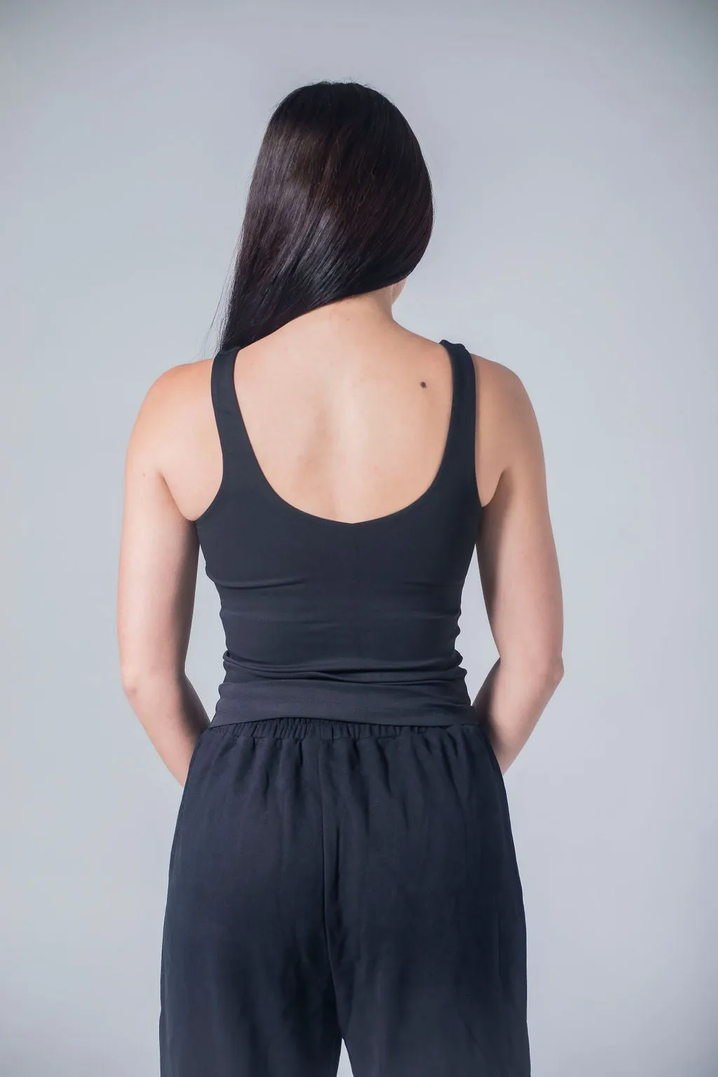 Black Tank Easy Cool Hygienic Finish
