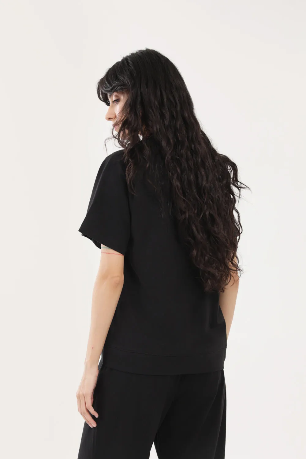 New Day Cozy Wrap BOX FIT TEE WITH HEM DETAIL