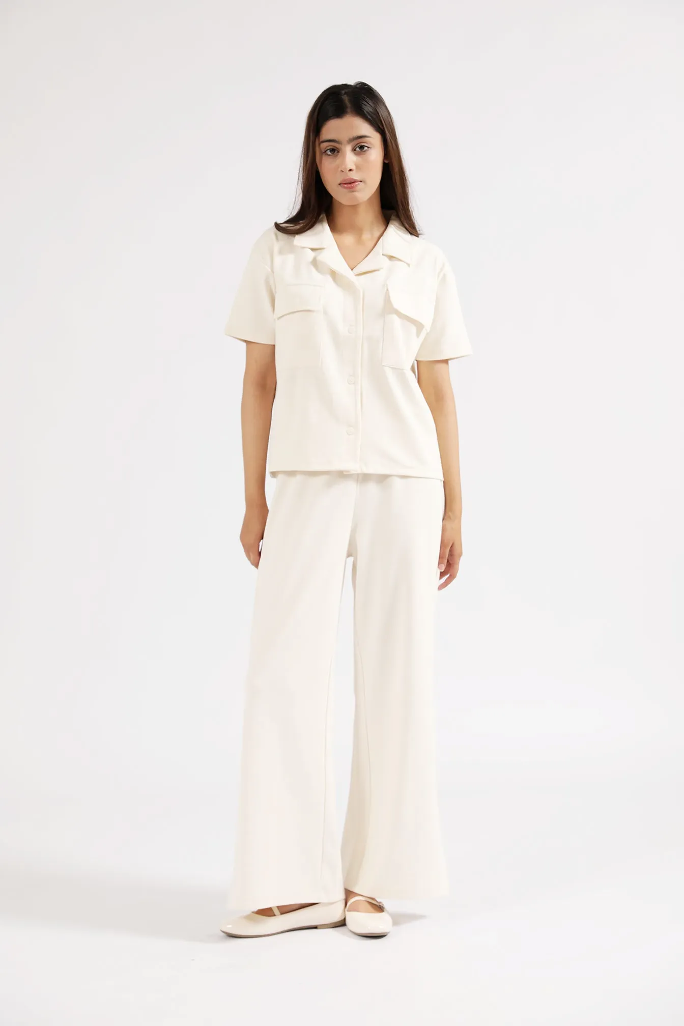 BOXY FIT BUTTON DOWN SHIRT Tight Core Road Look