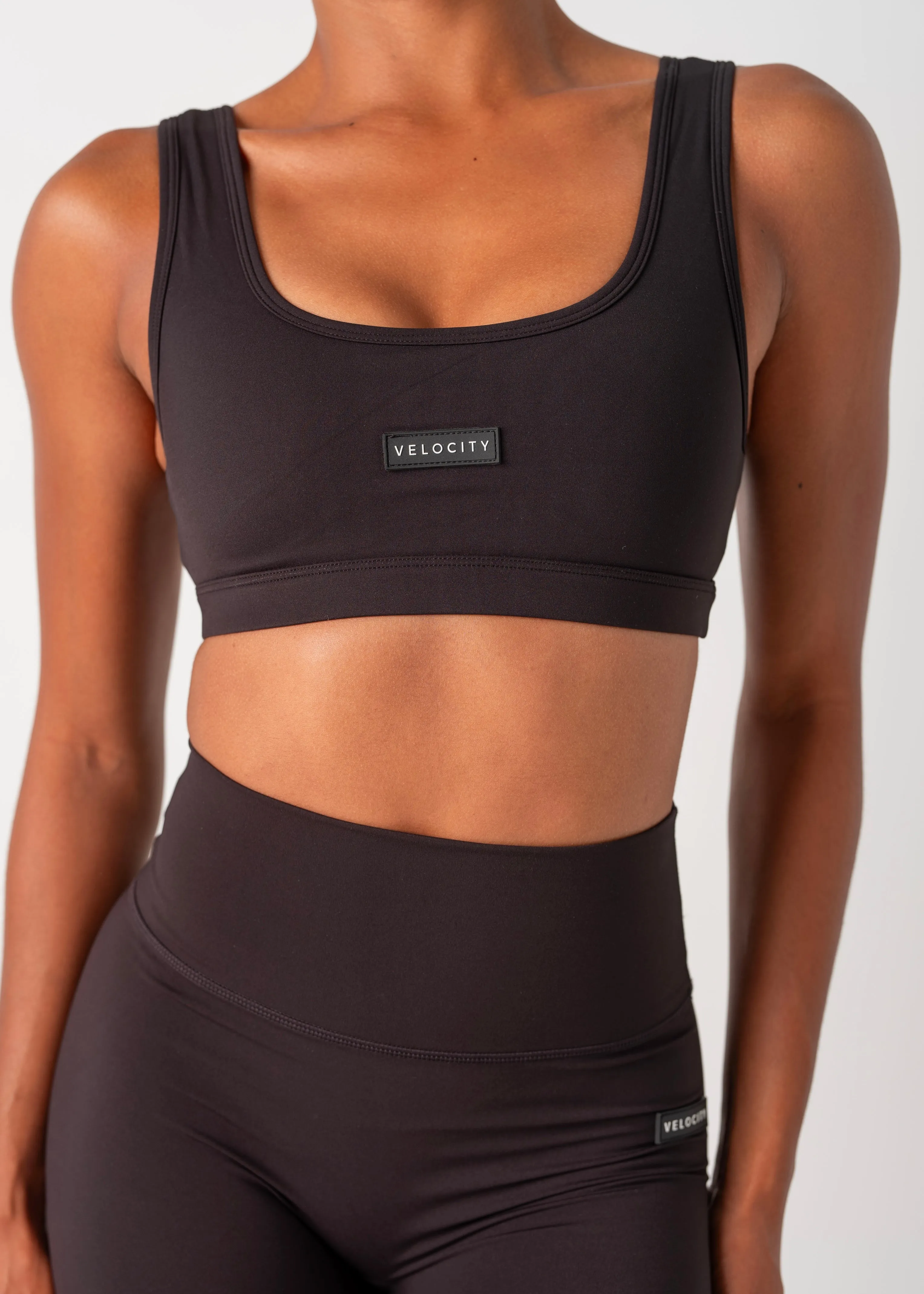 fitness enthusiasts Sports bra alternative SS BASIC CROP - BLACK
