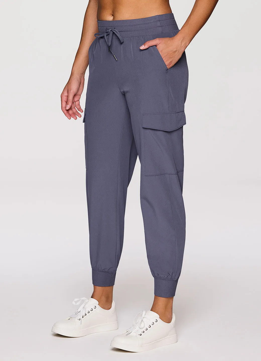 Beyond the Studio Cargo Jogger FlexibleMobility Neutral Tone
