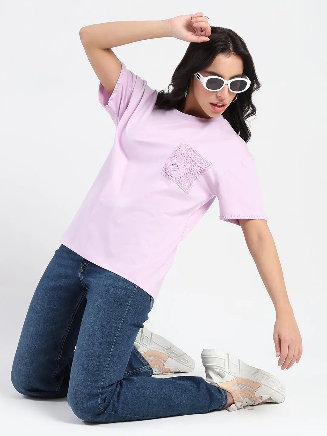 Bold Comfort Madame Pocket Detailed Solid Mauve Cotton Blend T-shirt