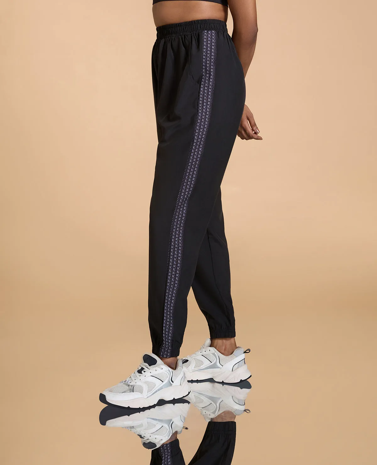 Flattering Cut Printed Lightweight Tracks Black