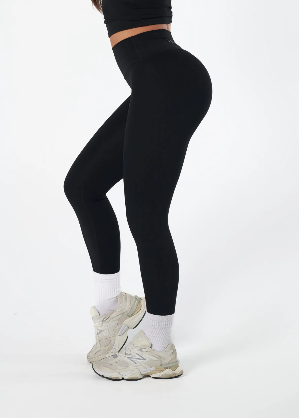Comfortable Wear Seamless Design Plus Size ACTIVE BASIC LEGGINGS - BLACK