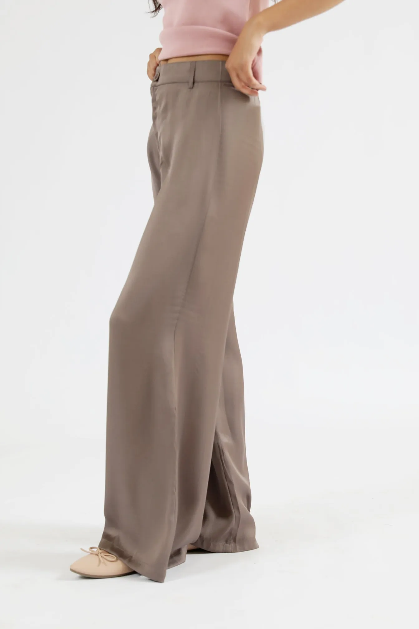 Active Lifestyle MoistureWickingFabric SILK WIDE LEG PANTS