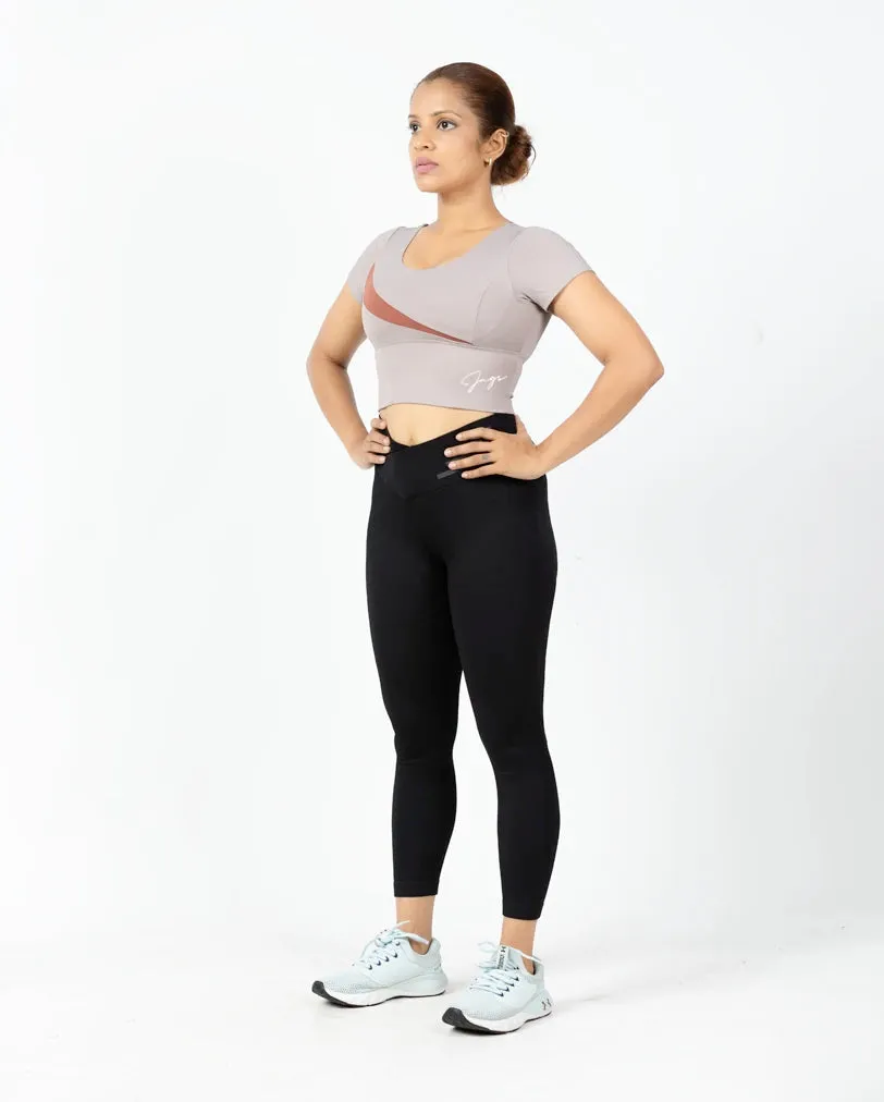 ChicFlex Diagonal Crop Style & Strength Unite Anti Bacterial Treatment Simple Yet Elegant