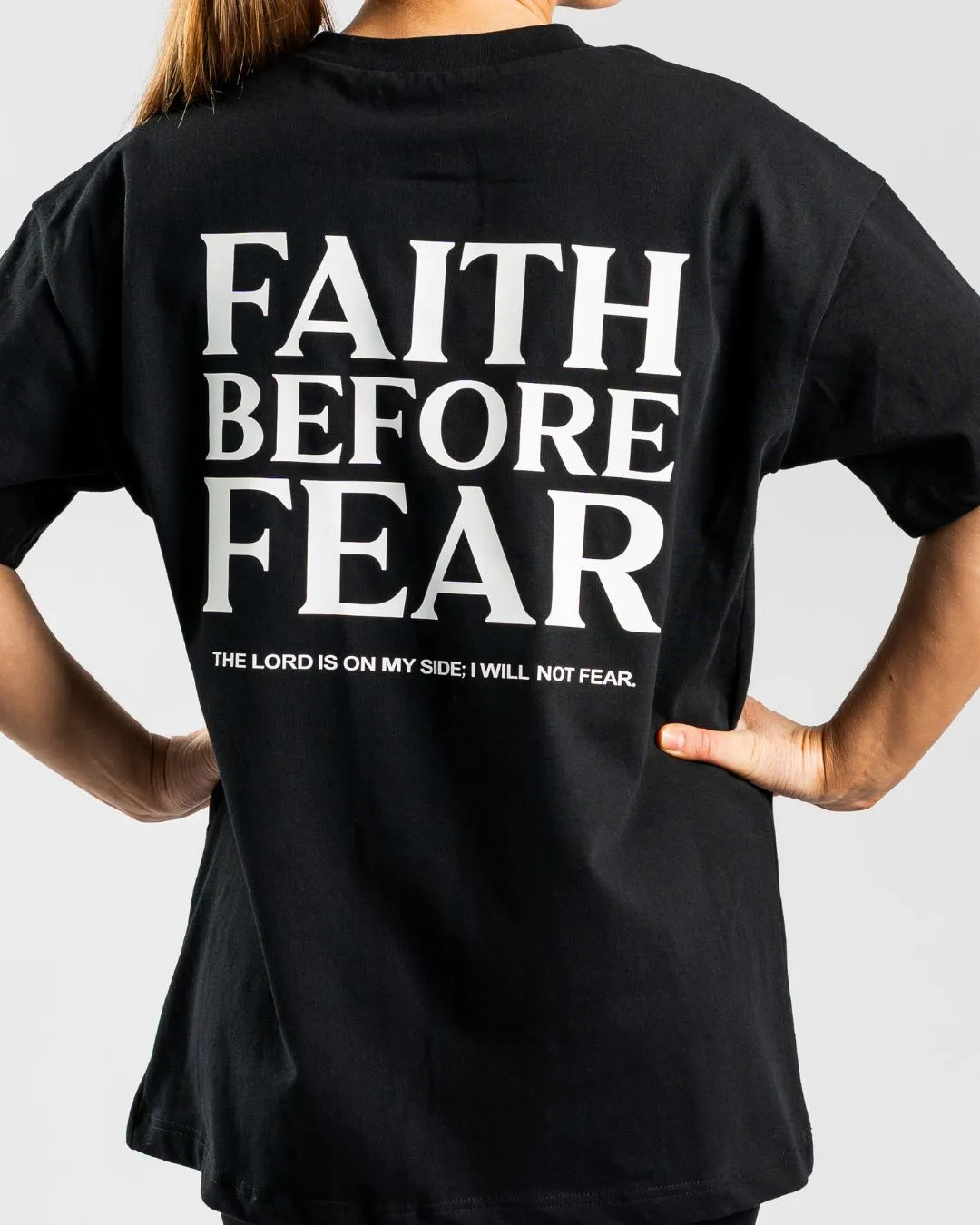 'Faith Before Fear' Women??s Oversized T-Shirt StretchReinforcedArmholes
