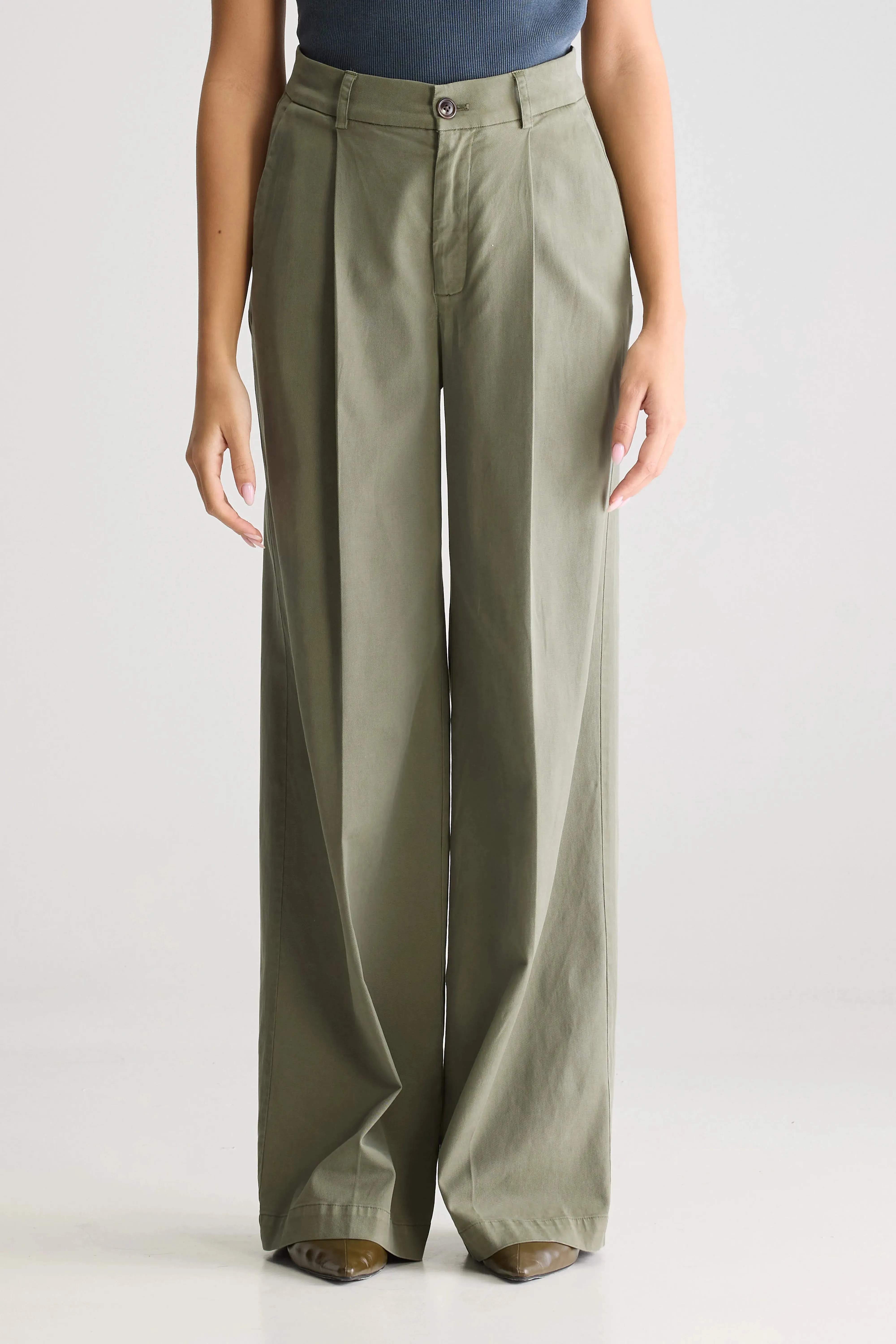 Classy Fit Smooth Fabric Viktor formal trousers (251 / W / DUSTY OLIVE)