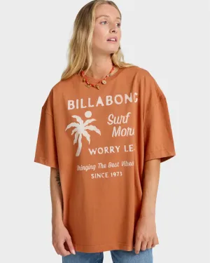 Jumps In The Water S/S T-Shirt - Sunburnt Perfect Comfort Wear