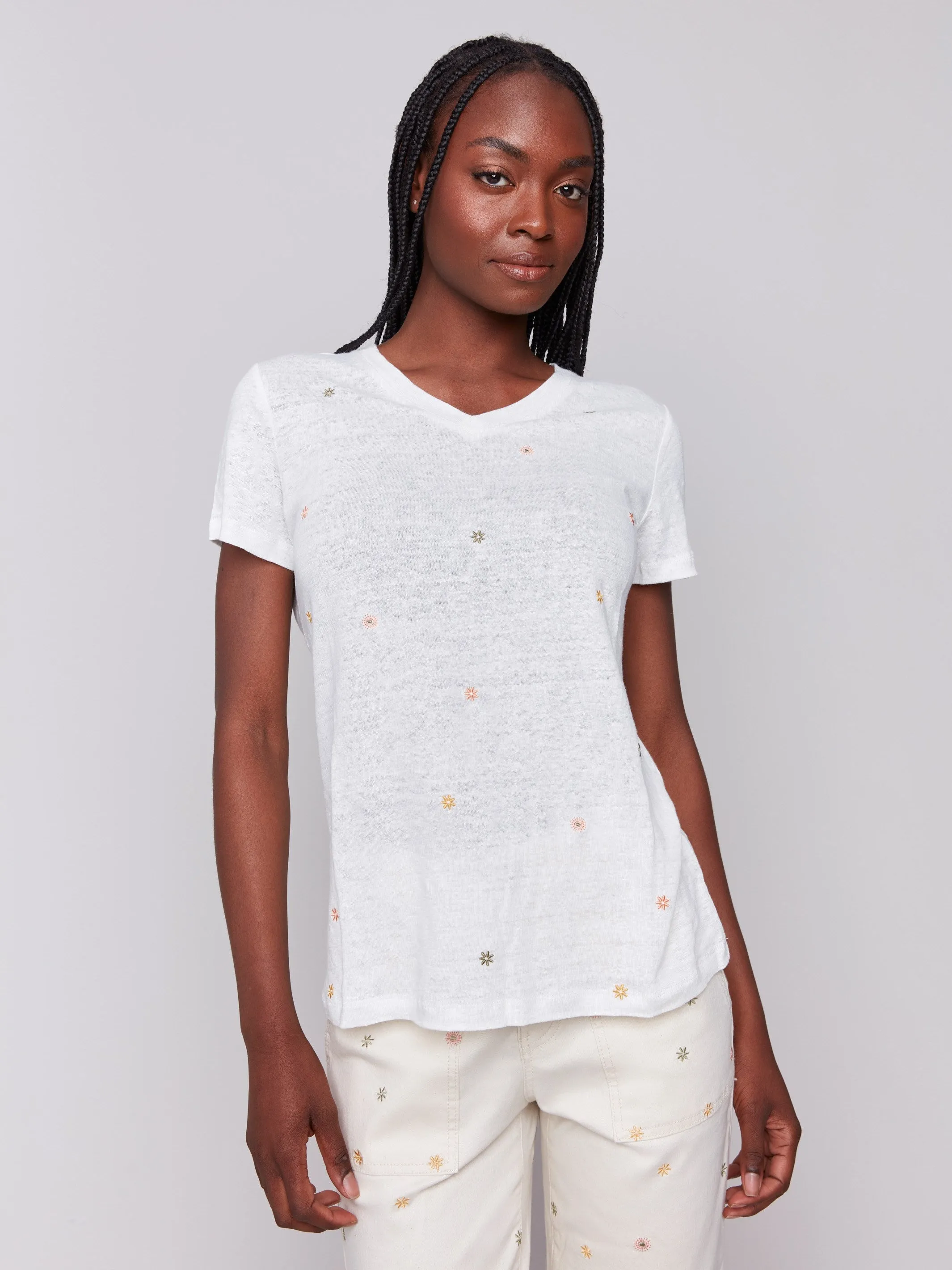 Embroidered Cotton V-Neck T-Shirt - Floral Noble Grace AntiPillingFabric