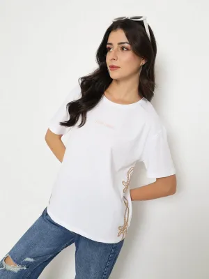 Anti Odor Treatment UV Protection Fabric Madame Embroidered Half Sleeve White Cotton T-shirt