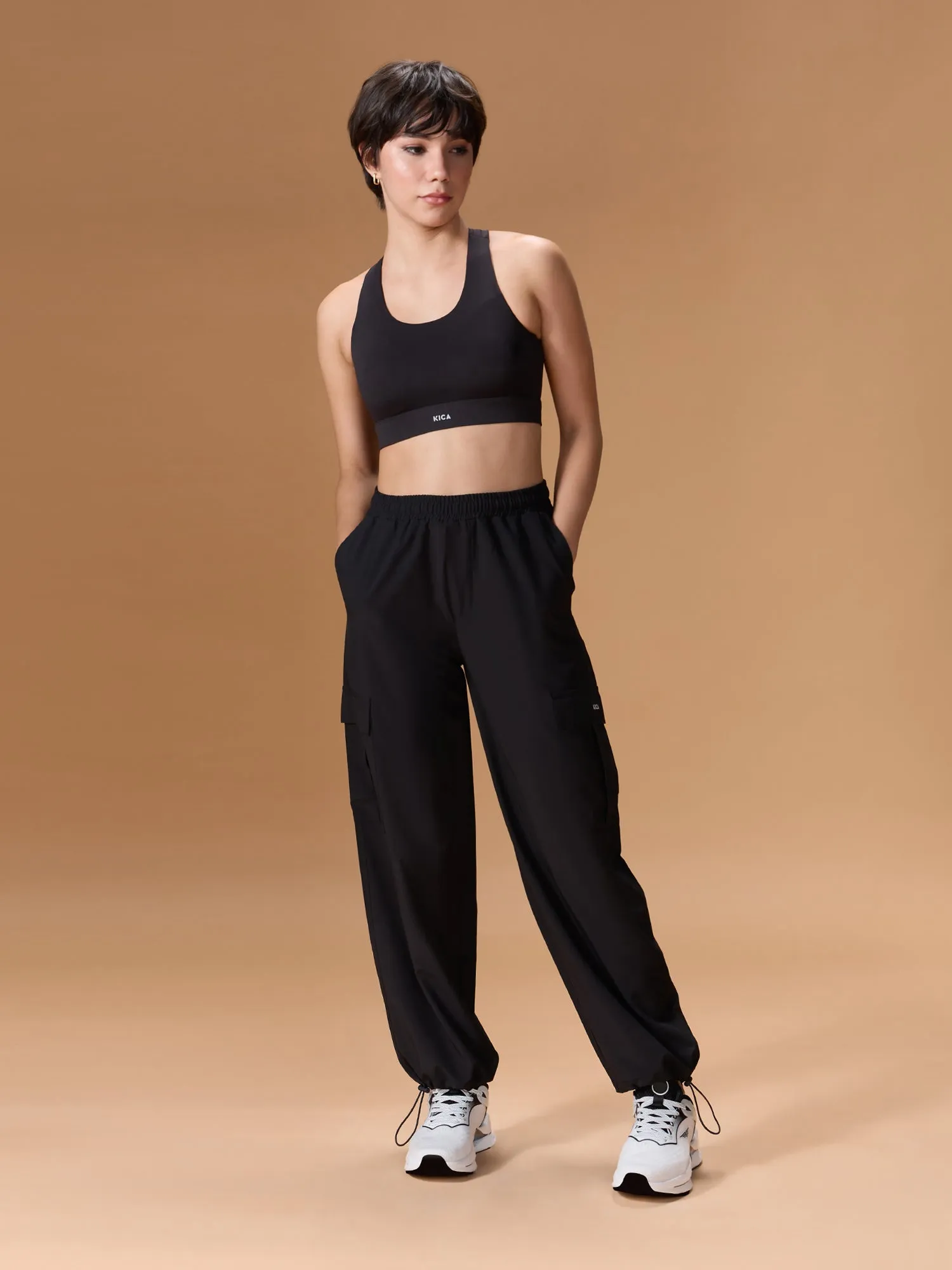 MultiPocketDesign Breathable Layer High Waist Cargo Pants In Max Dry Fabric Black