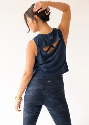 Spring Glow Featherweight New View Cropped Tank