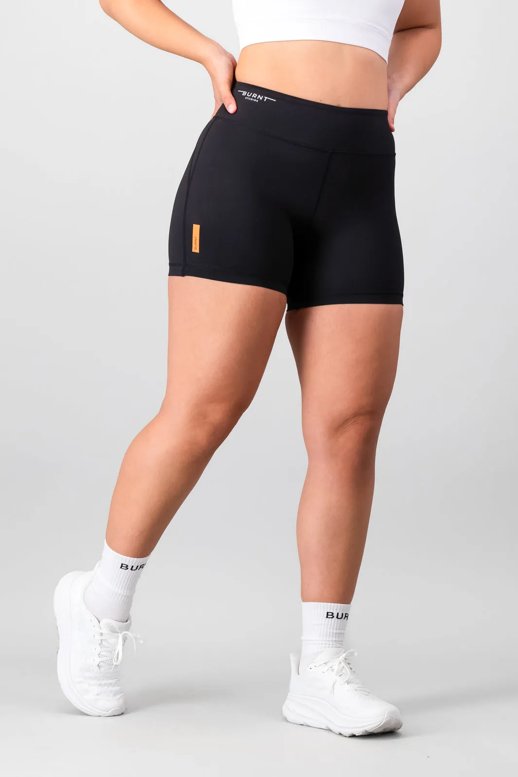 WrinkleFreeFabric Essential Elevate 4-Inch Short