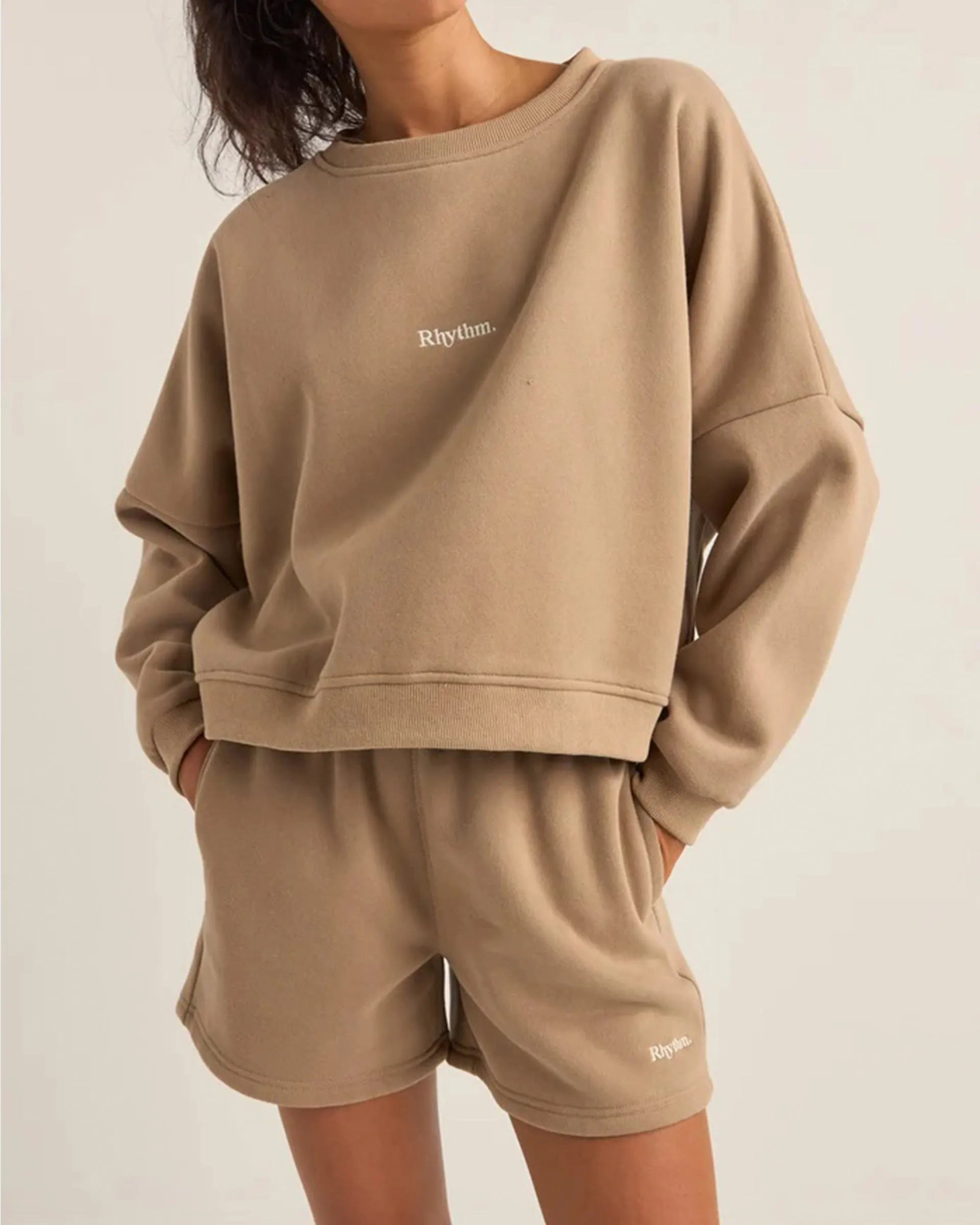 Fashion Fit perfect for anniversaries Logo Crew Neck Fleece