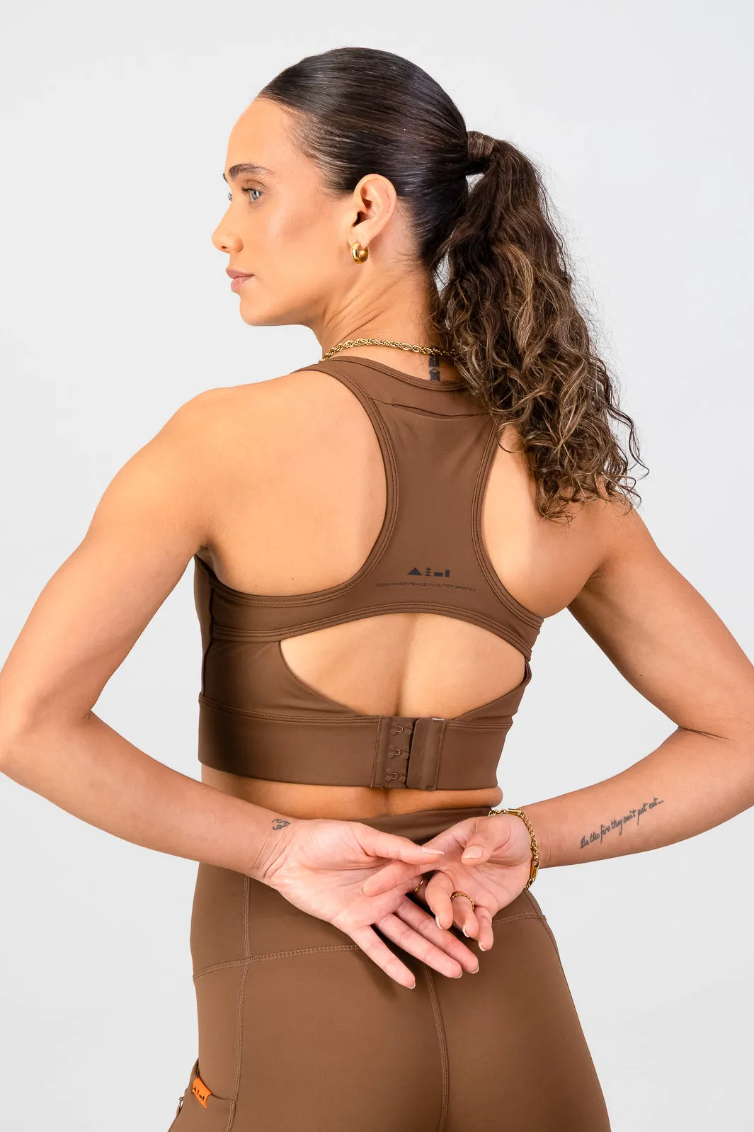 Momentum Sports Bra - Clay Lace slim fit