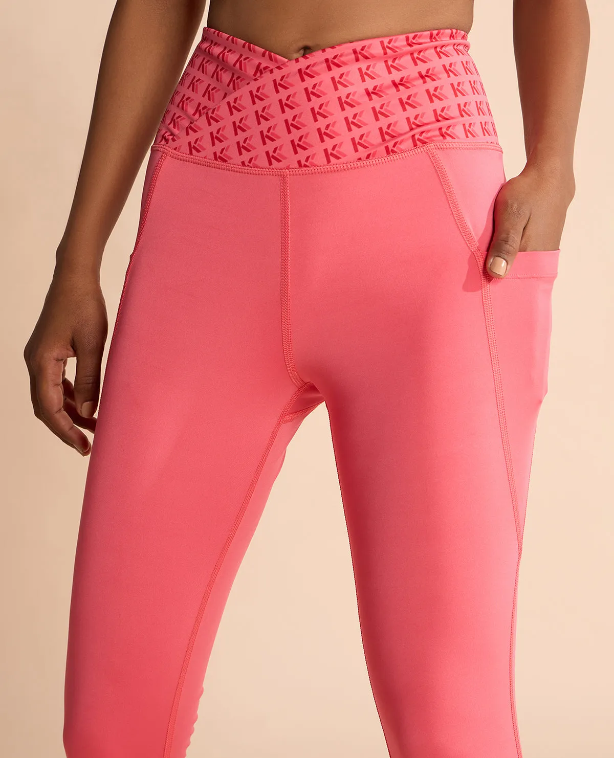 Women Cross Waist Mid Rise Leggings Apple Modern Look