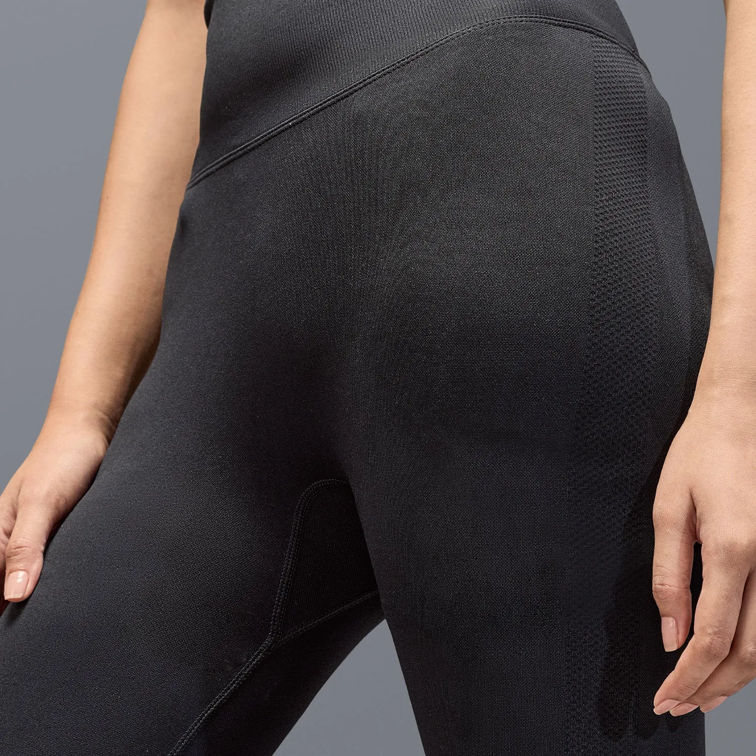 Limitless Snatched Ruched back Legging- Black Elastic Wear