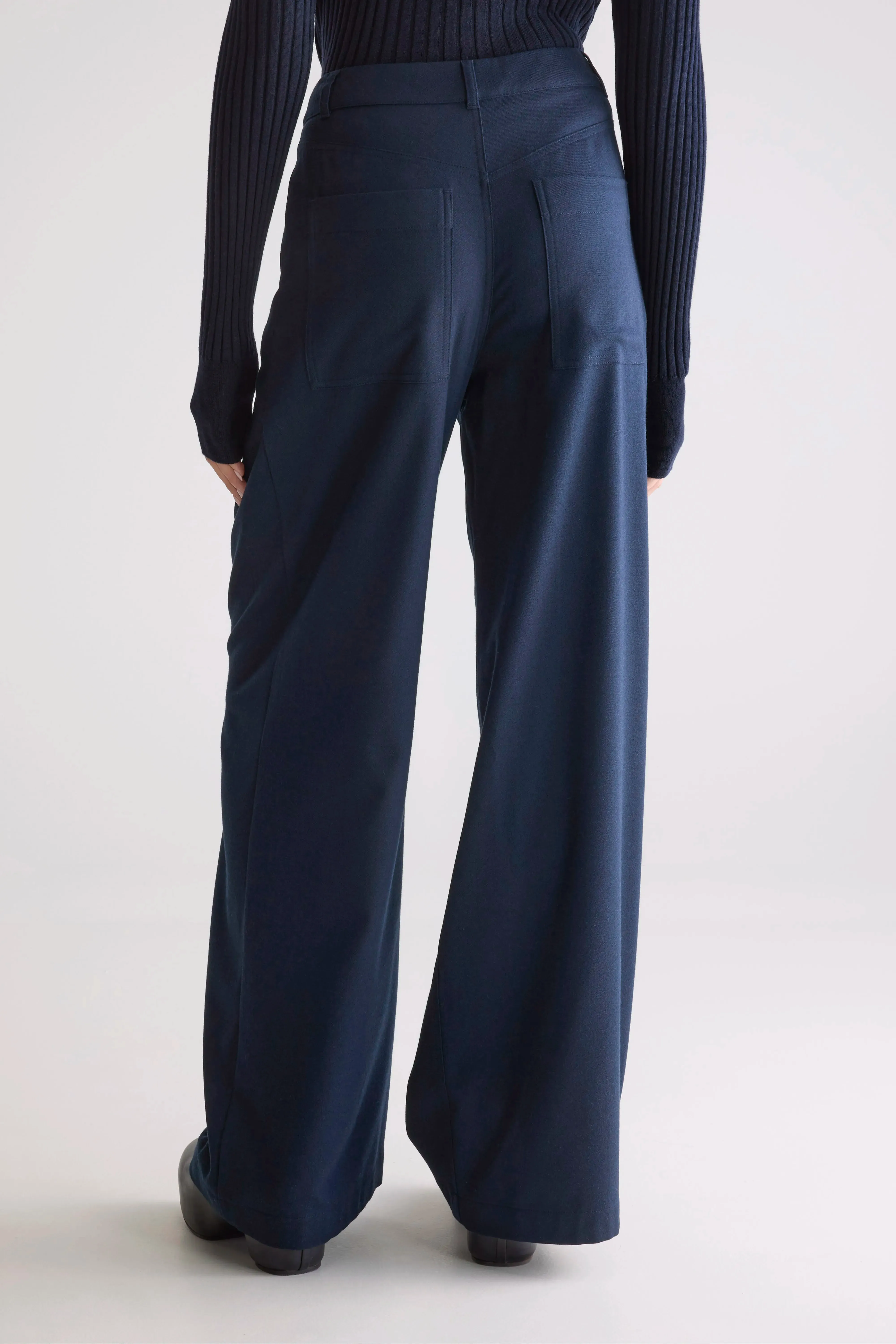 Sixtine tailored trousers (252 / W / NAVY) Simple Fit SecureClosures