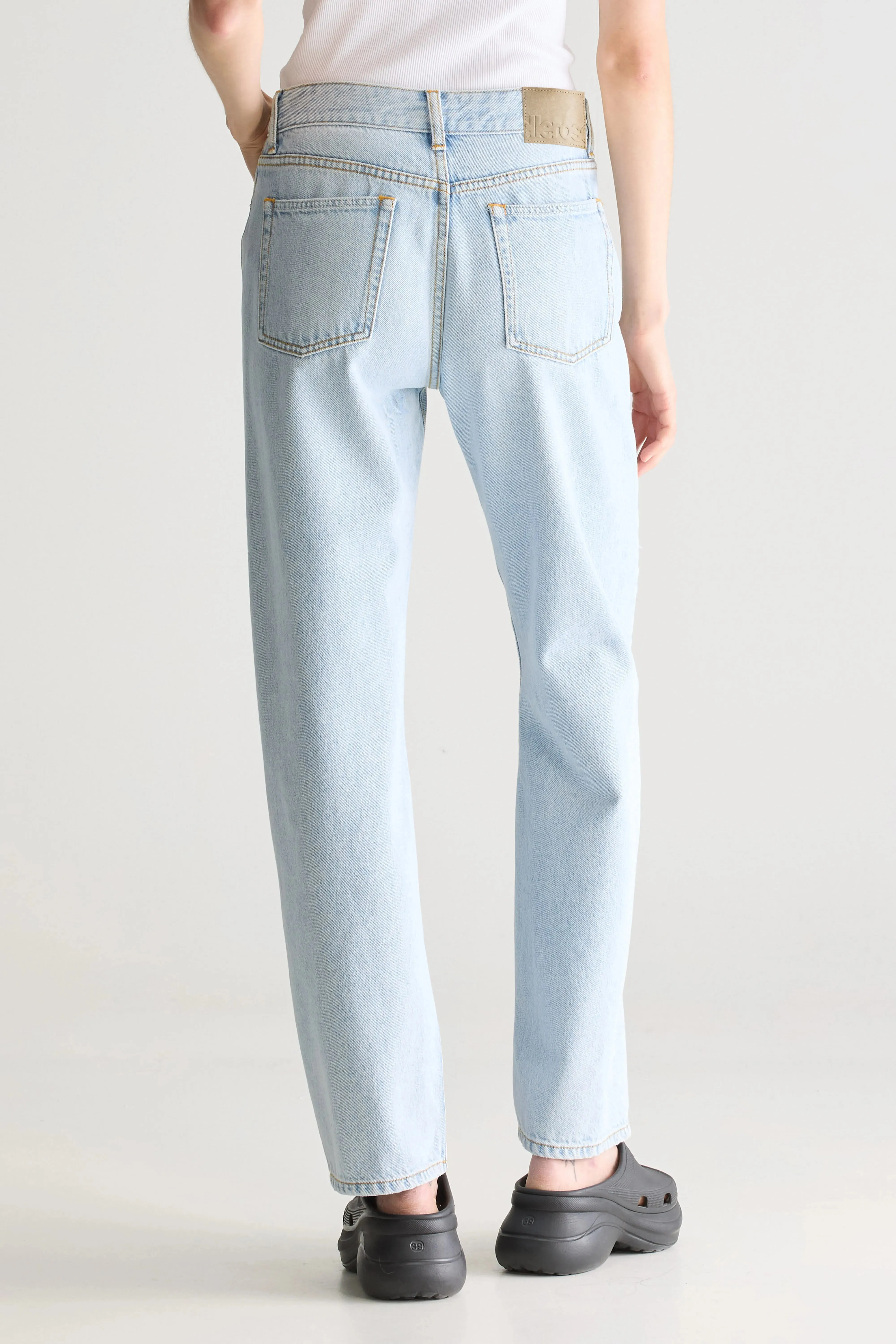 Denim N. 32 straight jeans (252 / W / USED LT BLUE) Breathable Mesh Panels
