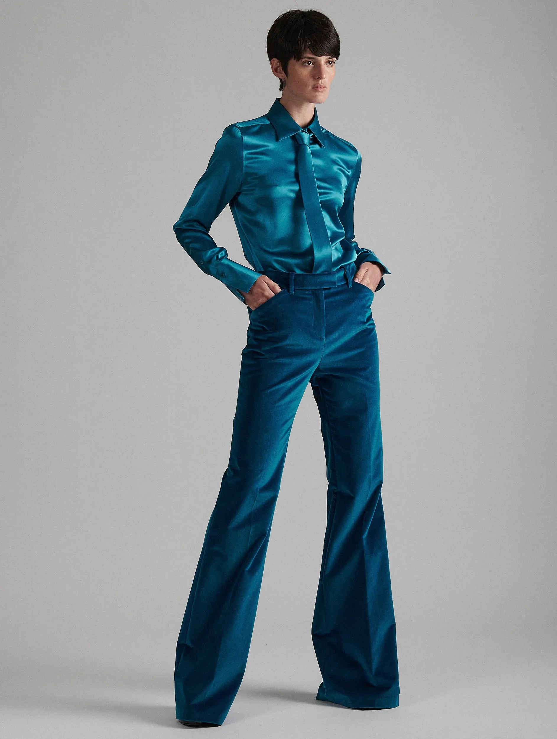 Weekend Ready Bootleg suit trousers in blue velvet