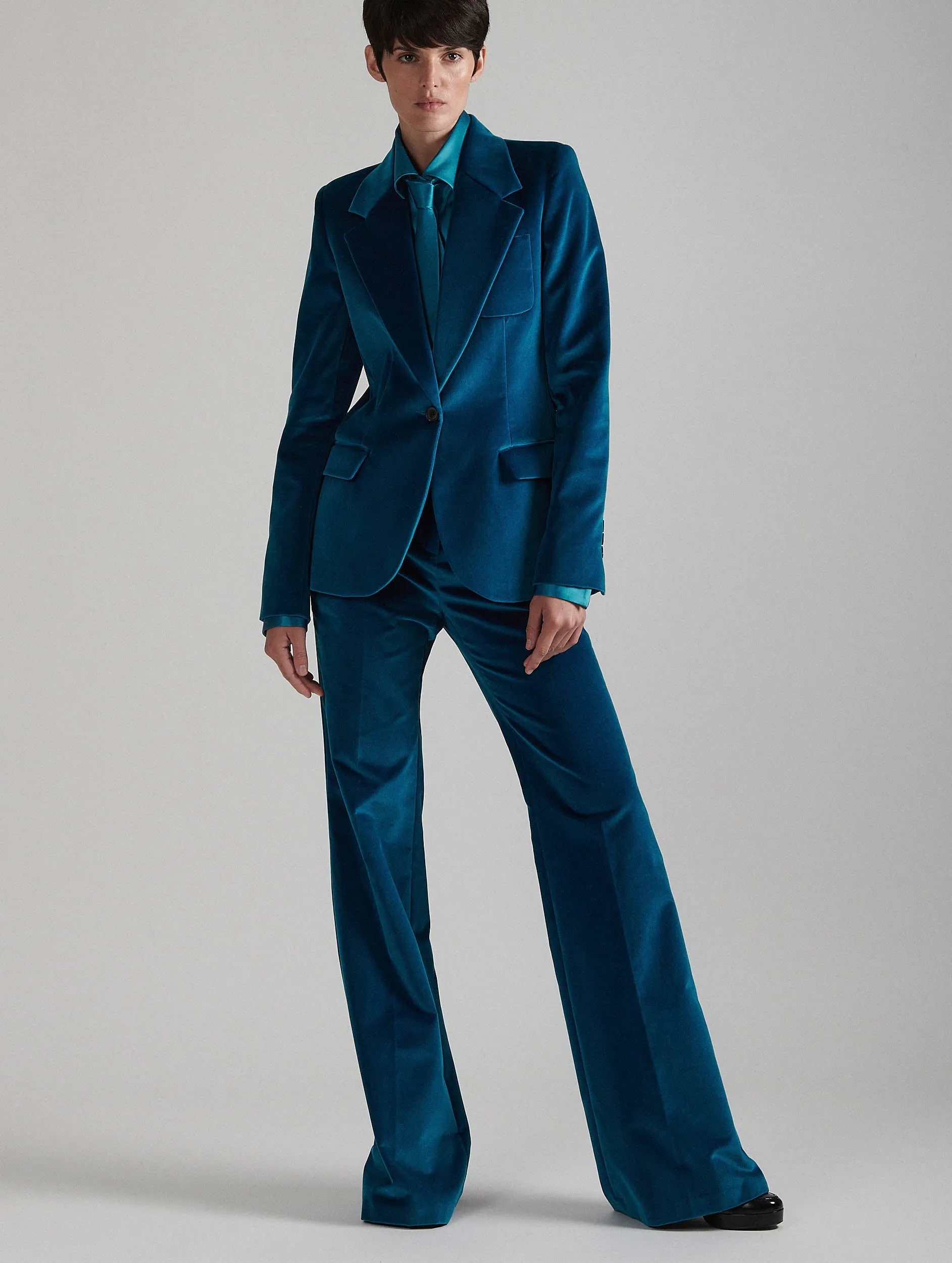 Bootleg suit trousers in blue velvet Abrasion Resistant Panels AntiStaticLining